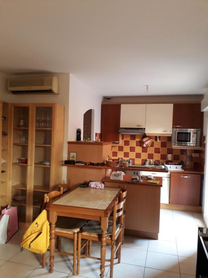 Appartement Centre Ville Saint-Raphael Exteriör bild
