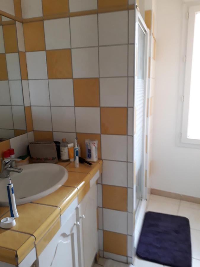 Appartement Centre Ville Saint-Raphael Exteriör bild