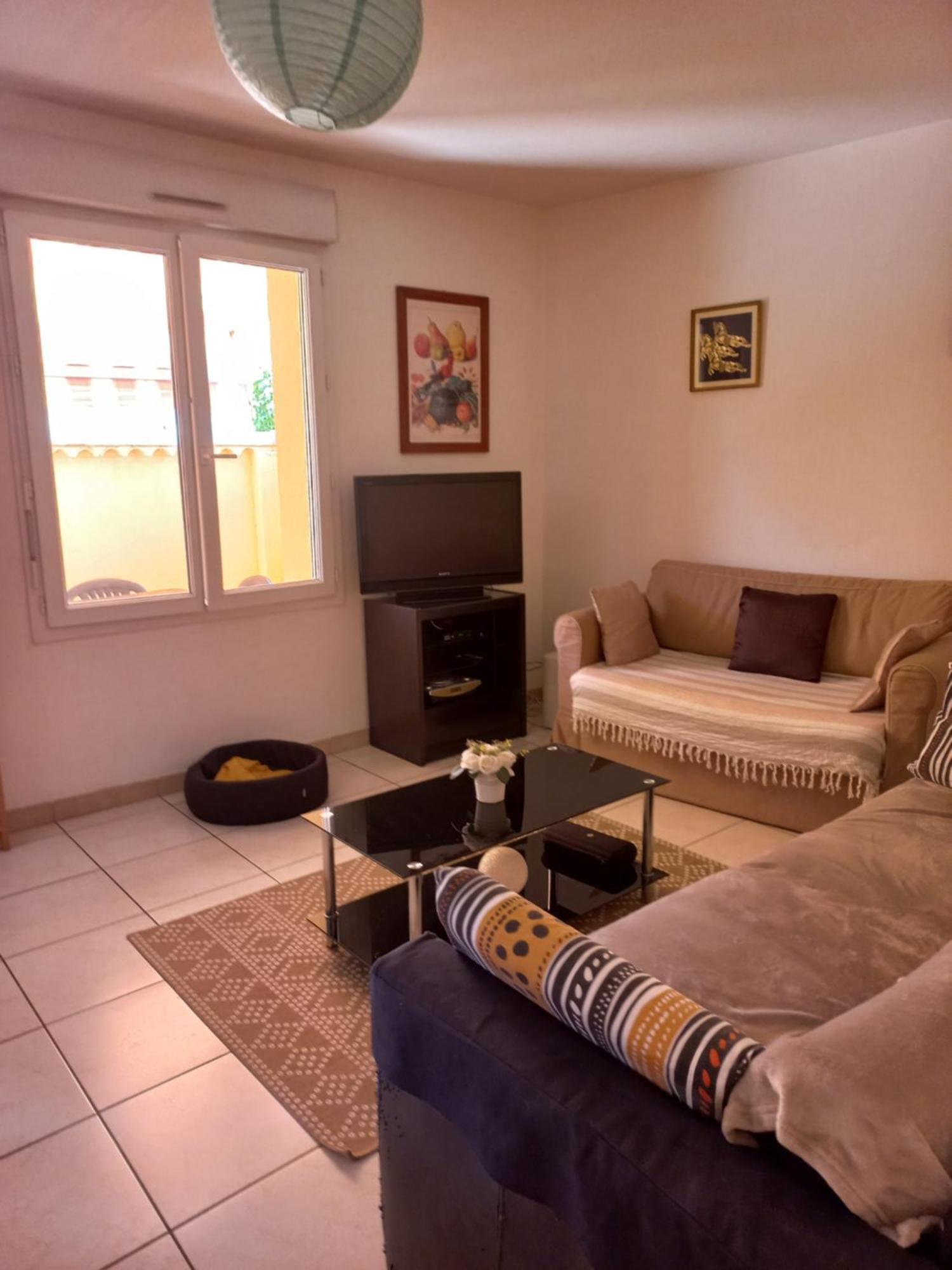 Appartement Centre Ville Saint-Raphael Exteriör bild